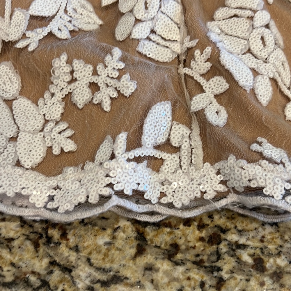 Dress the population lace/sequin dress! Size M - Picture 10 of 12